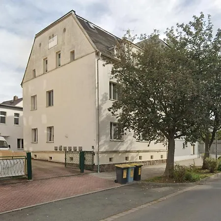 Seyfarthrooms - 3 - Zentrale Lage, Gute Anbindung, Voll Ausgestattet Apartment Crimmitschau
